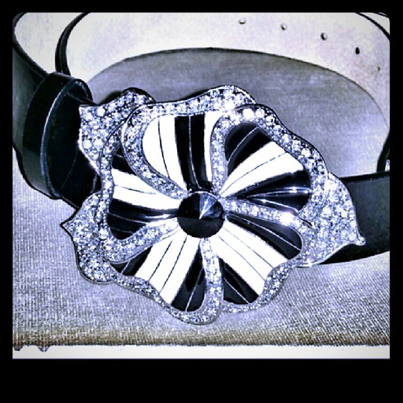 Beautiful WHBM belt