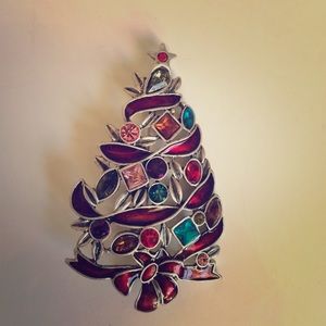 Gorgeous Christmas Brooch