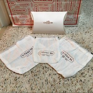 💯 Authentic Coach Box and Pouch Set