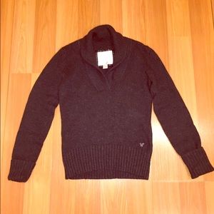 American Eagle sweater