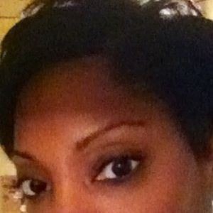 Meet your Posher, Stephinia