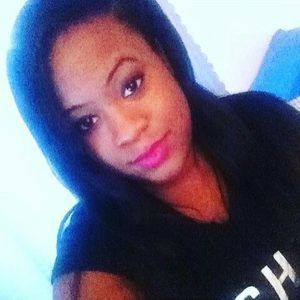 Meet your Posher, Desirae