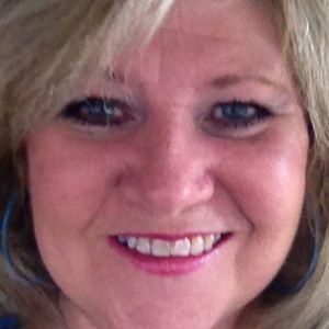 Meet your Posher, Pamela