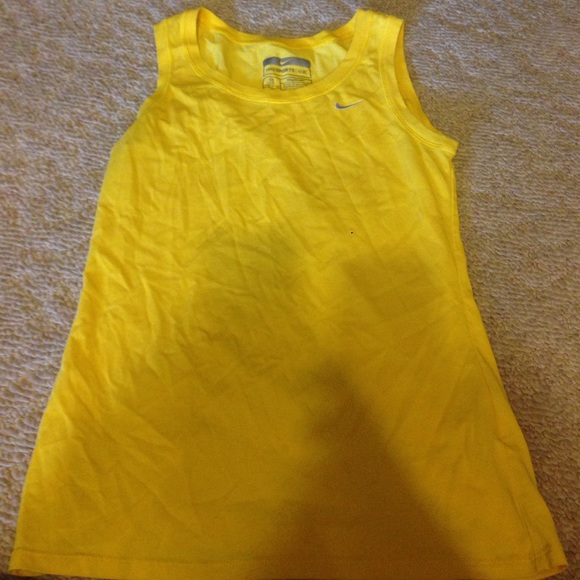 Nike sports tank
