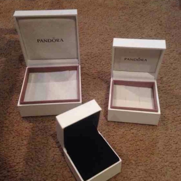3 Pandora boxes for 10$