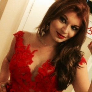 Meet your Posher, Lorena