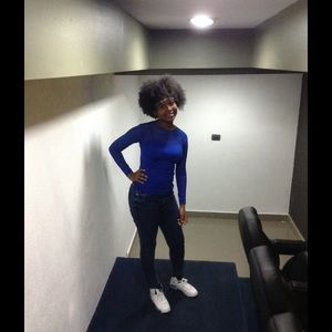 Meet your Posher, Elizabeth