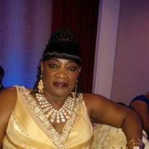 Meet your Posher, Mavernie - Picture 1 of 1