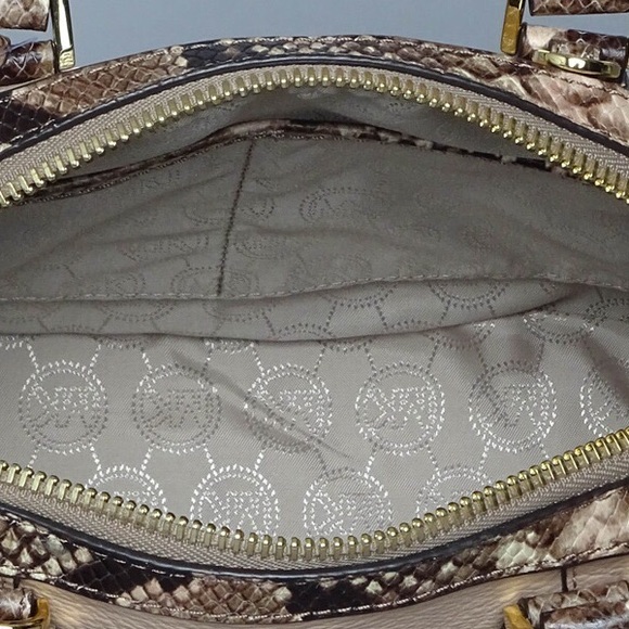 MICHAEL KORS Smythe leather dome blush Z266 - Picture 4 of 4