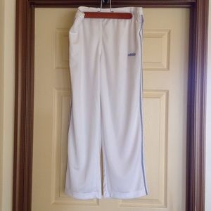 Sport pants by Adidas, Escape Capri White-