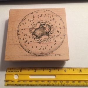 "Bagel Twisting" Rubber Stamp