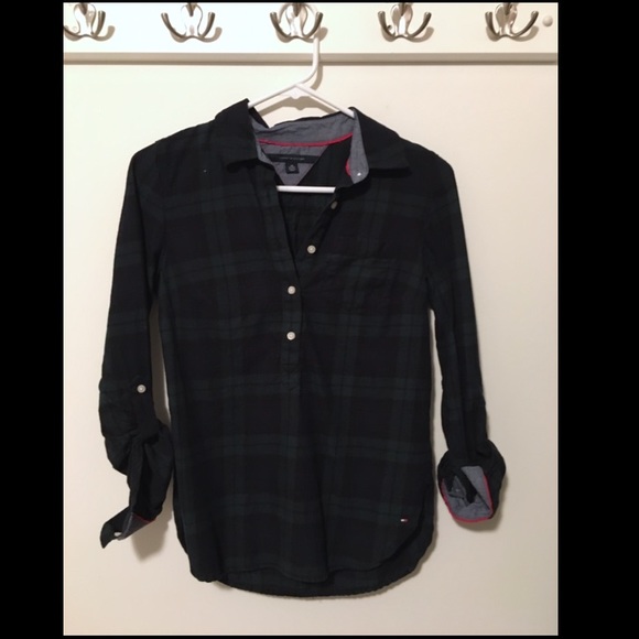 Tommy Hilfiger Plaid Flannel Button-down. Size XS.