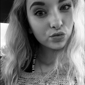 Meet your Posher, Sierra