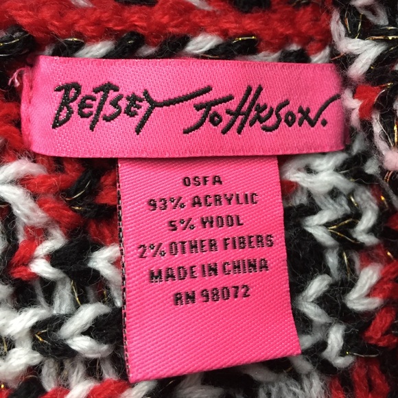 🎁Betsey Johnson red beanie🎁 - Picture 4 of 4