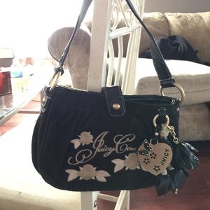 A juicy couture hand bag