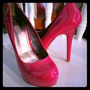 RESERVED Fuchsia platform heels! Size 8