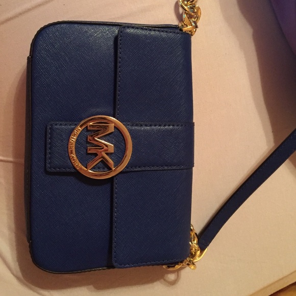 Blue Michael Kors Crossbody