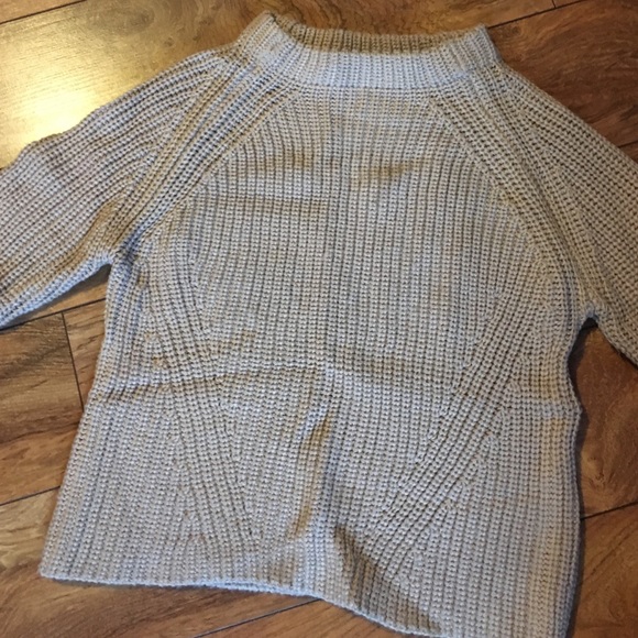 Knit sweater