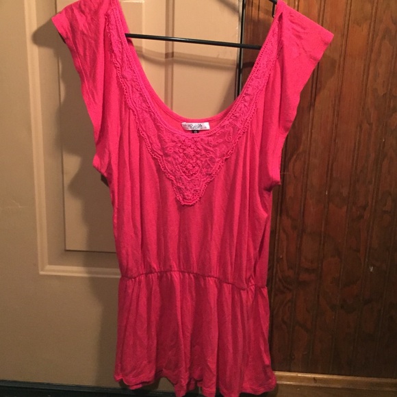 Cut off sleeve top