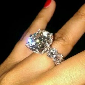 Meet your Posher, Lashay