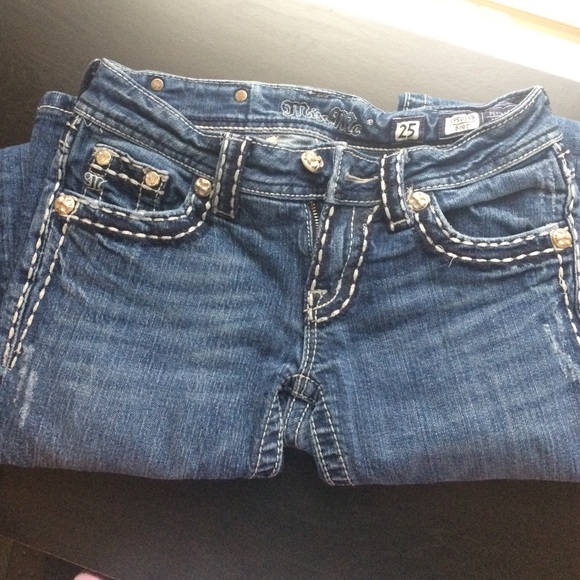 Miss Me Jeans (ask for 1.99 shipping)