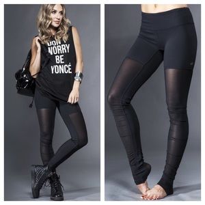 Alo Mesh Goddess Legging (sold out blk)
