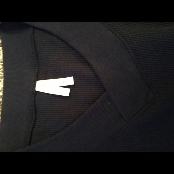 Top - Picture 3 of 3