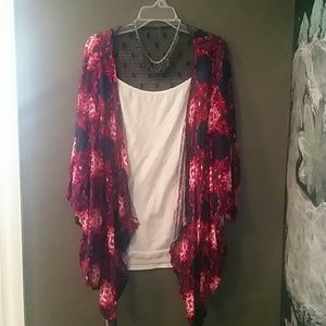 Adorable Kimono Cardigan NWOT