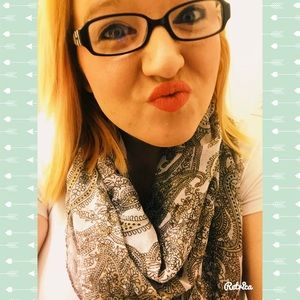 Meet your Posher, Shelbie