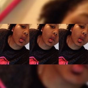 Meet your Posher, Janaya