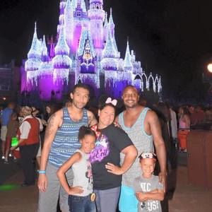 Meet your Posher, Adela