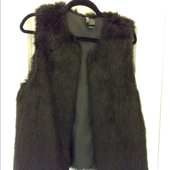 Bisou Bisou Faux Fur Vest