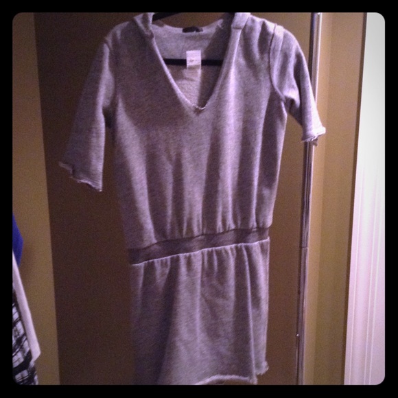 ATM dress short sleeve with hood