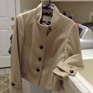 Short wool jacket