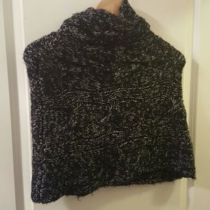 Black and Grey Sleeveless Crop Sweater