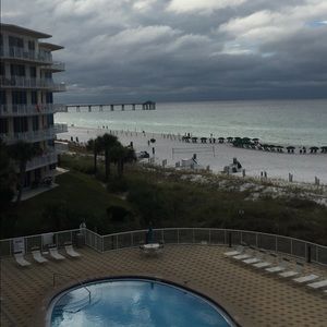 Meet your Posher, Gayle