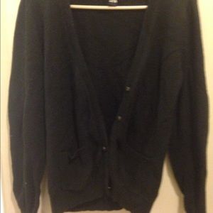 A forever 21 black Cardigan. In good condition.