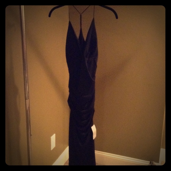 Laundry by Shelli Segal mid length dress