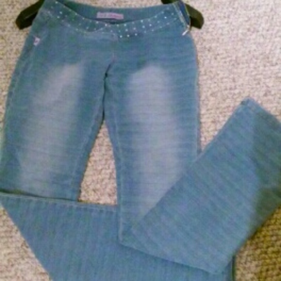 Brazilian rhinestone blue washed jeans