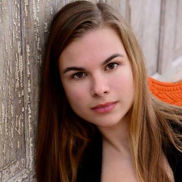 Meet your Posher, Heather - Picture 1 of 1