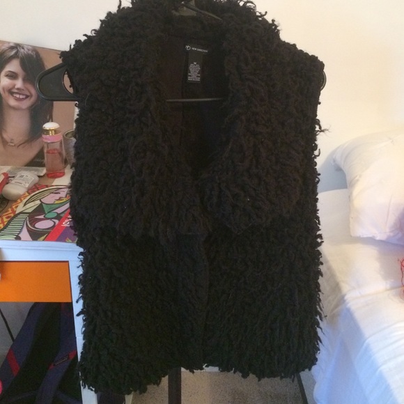 Fur vest