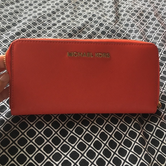 Michael Kors wallet
