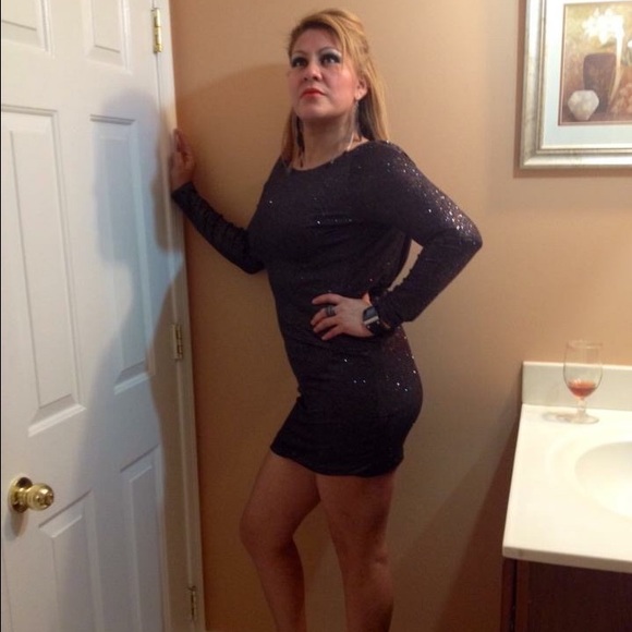 Meet your Posher, Lucrecia - Picture 1 of 1