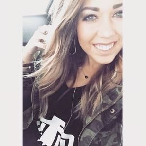 Meet your Posher, Bethany