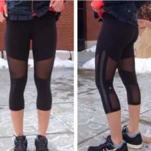 Lululemon Mesh with me crop sz2