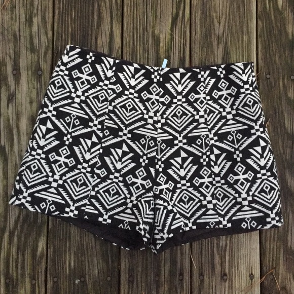 High-Waisted Printed Shorts