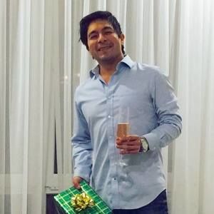 Meet your Posher, Robert