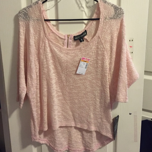 Light pink top