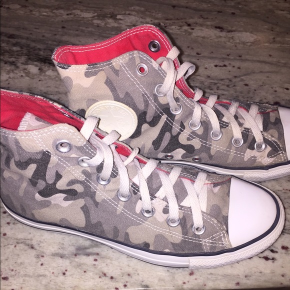 Camo high-top Converse