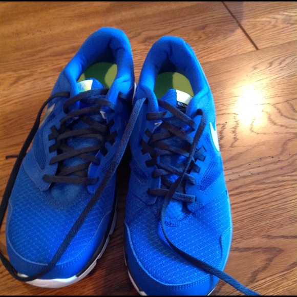 Nike Other - Men's Nike Experience RN3 shoes